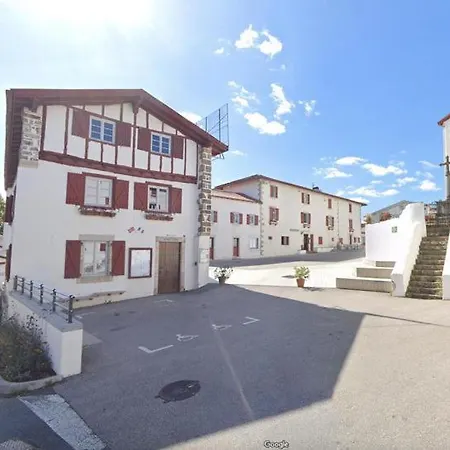 Beau T2 Proche Plages Et Montagnes Du Pays-basque Ahetze